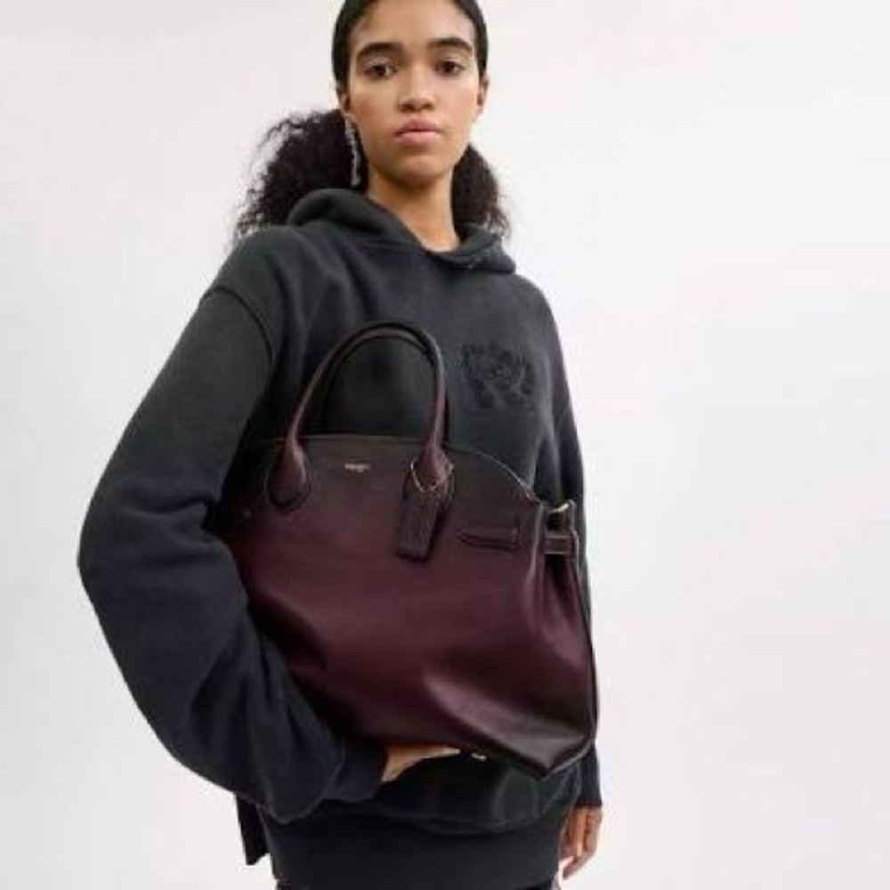 COACH Soft Empire Carryall Bag 40